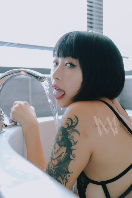 39671379 e767 4cc3 a0ae f2e23e6b49948be43ab487869d85