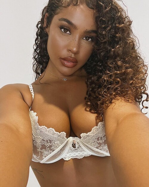 396779693 1756242988150331 3459458876685454350 nb39bdd2ca2df7b48