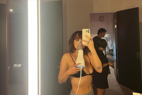 396B54DF 2330 4C36 84C2 5A25FF19E0C5a22569e73763770f