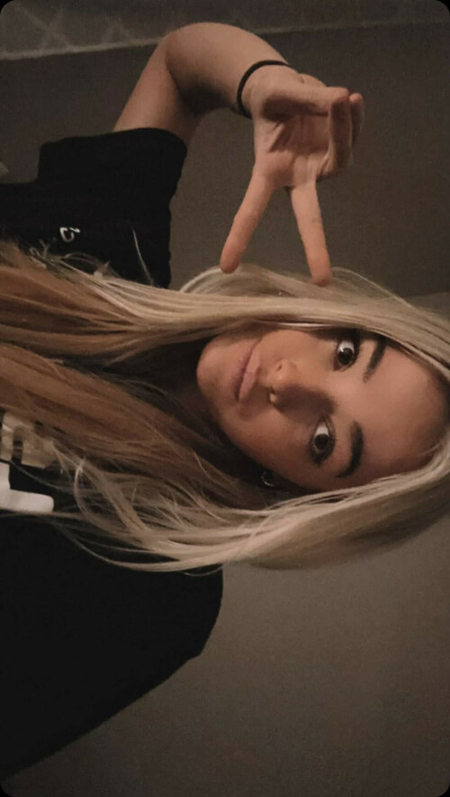 3A1E6124 F020 493B 920D E756D9C95F4B