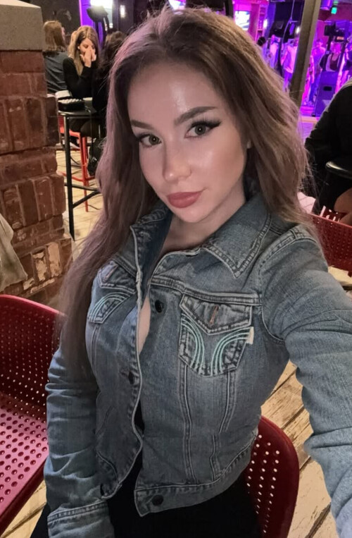 3A303D56 7FFF 4CBB 9043 CEAD5DE696C92784ddc259e67d73