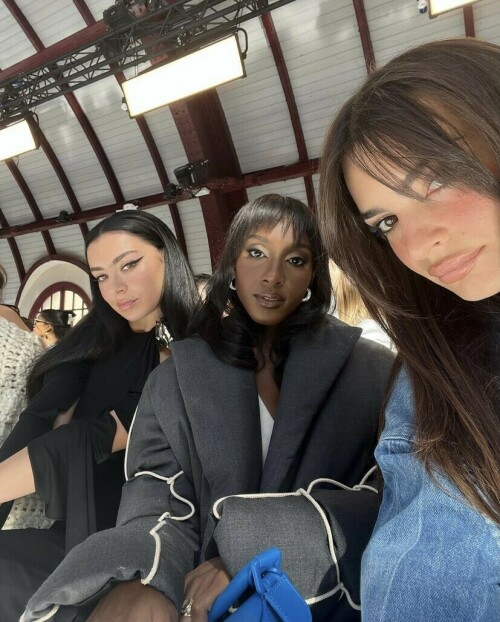 3A4B7AB8 1554 4E20 BB3C 296CF42C7EB3