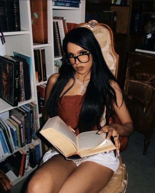 3AC12C55 3BF0 412F B513 B460FAEC153A39d05d6920d170b9