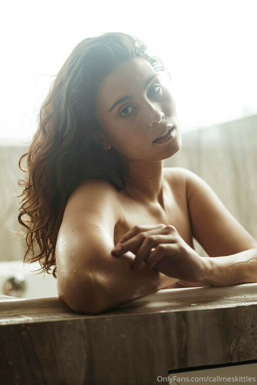 3D81B155 6FF5 46A7 968E 316A40674135