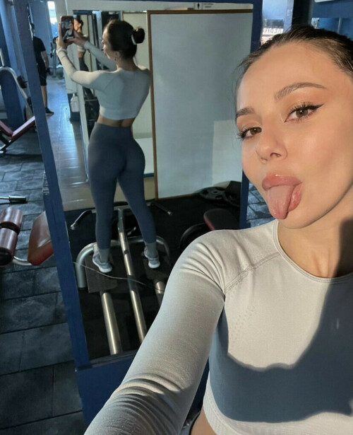 3DE72BBE 121A 485E B30E C0E95052ECCE