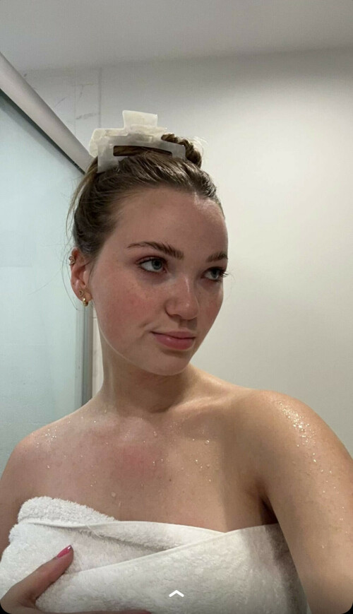 3FDA47B1 7CF9 4DE3 91DF 53A5E1753A86