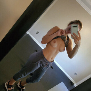 3FF6C6DA-57A4-4FA3-B018-63427405E8138d4b1c6bf2ab5bb9