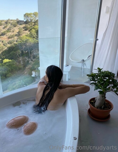 3c17fca1a9a0e76283b7a14f70f2fa7bb9940052450e65e8