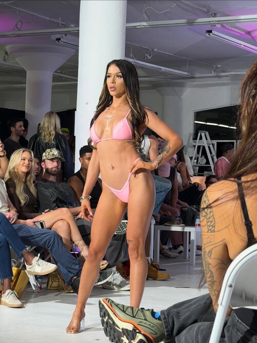 3db4f24d-289f-4201-bf91-60b52d7dbbc290f186737c7d86a0