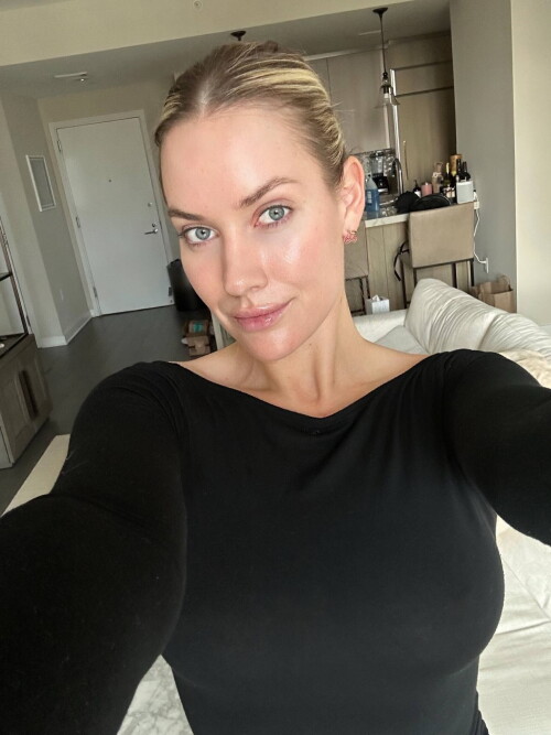 3e2bb361 6594 4731 bb0a 04d4d18b8eb6cc12b8ad895fec87