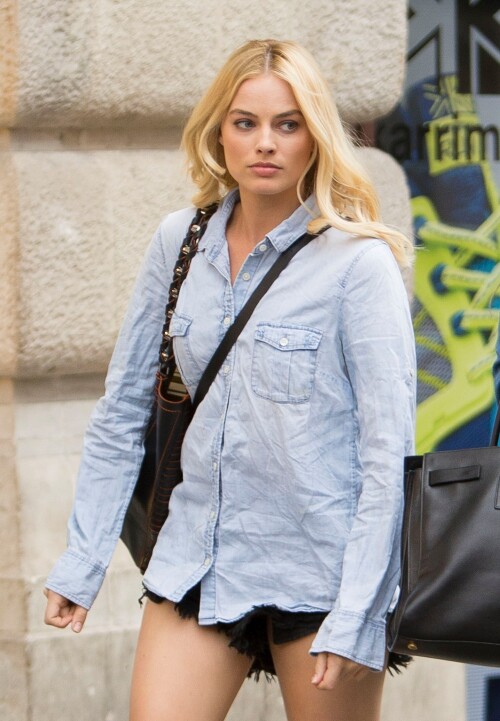 4 HqVMnVV0dc4bd6a2990a1c5