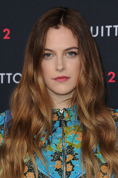 4 bpP1if57f27f13a1bae52d6