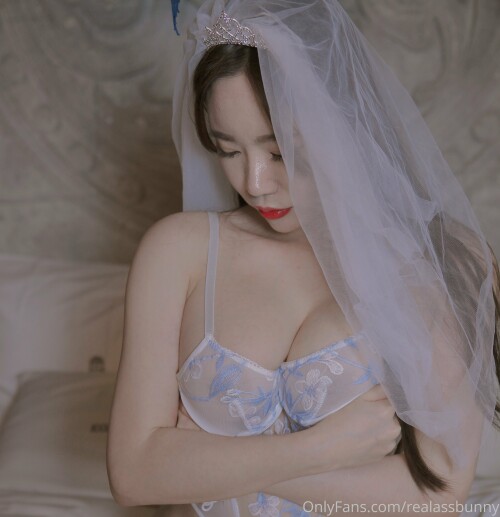 4 1273304e25679c13bb