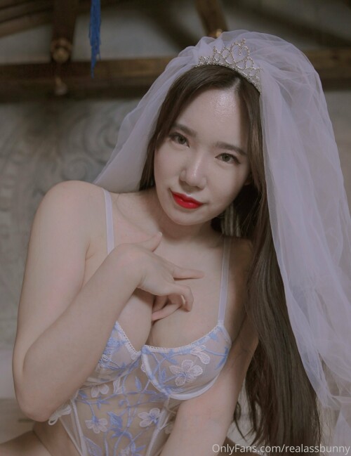 4 182aaa846e1db17b74