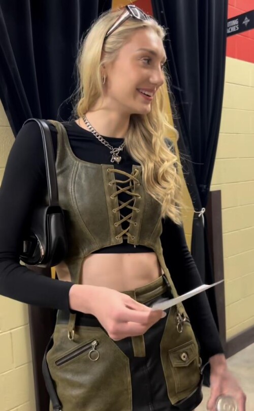 4 e37rf38th81d1975ee99b3bd2744a