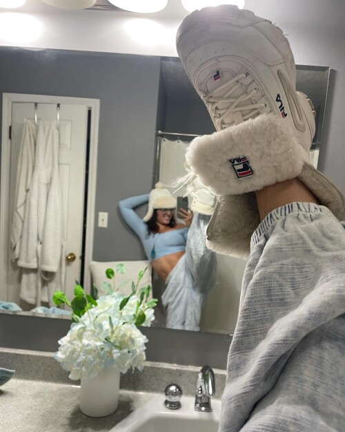 408946352 jadebug98 05 12 2023 0004c2867dcddd2a4f5d