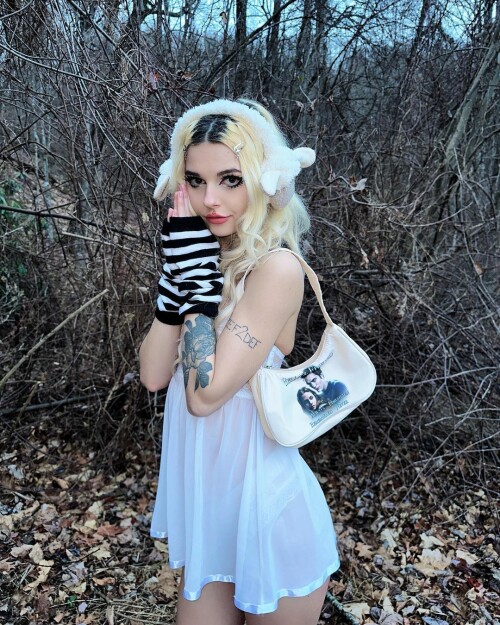 40A77E93 4BC2 46C0 963F CAE1BB8030A3