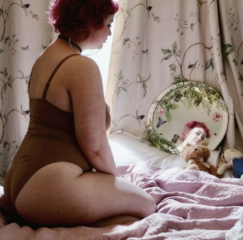 40AA5984 AEEC 4B8A AC2F D5C5DB8B902F