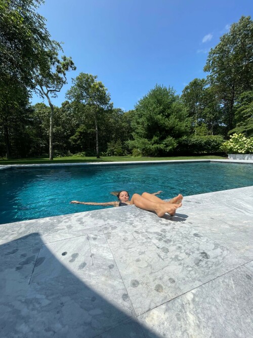 40BA67B3 3631 4781 AB2B 0B2005F0B38F18a8364396a6d7b9