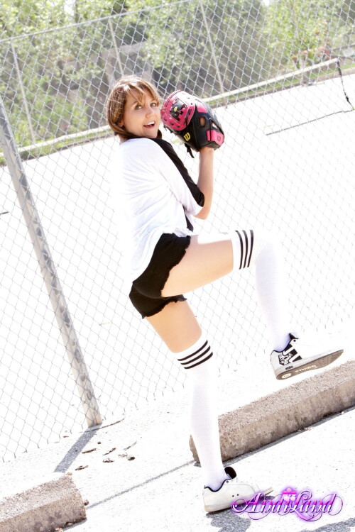 411 108 lg0b4fb1d05421441e