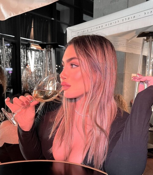 414468306 1392607974692712 2543610970252817073 nd2afeb7324f1a18e