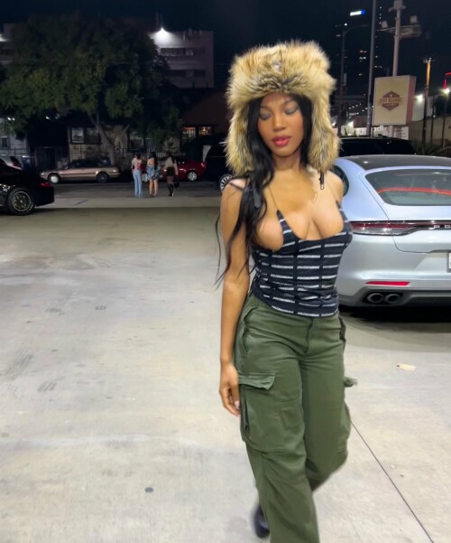 41678DB3 D271 4F63 BA2B 0EB54C502F73