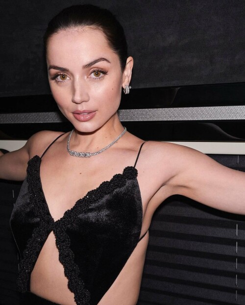 41B0FDBE FC4F 43F0 BB7D CAC47B4E3052