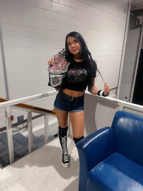 41BF9836 736B 4A64 8A5F 3A616E53A18C