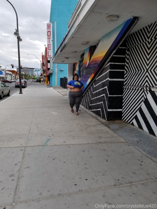 422 crystalblue420 02422d51549bb6d054ca6