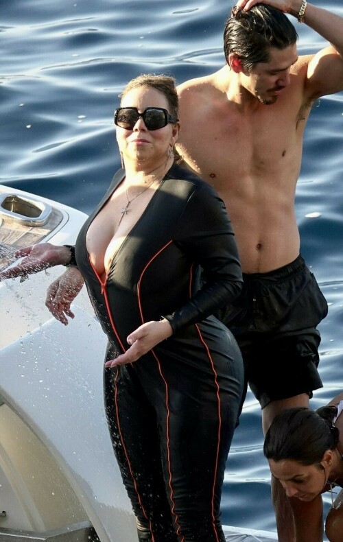 42C23C9E F775 4036 80CA C36F778DA961