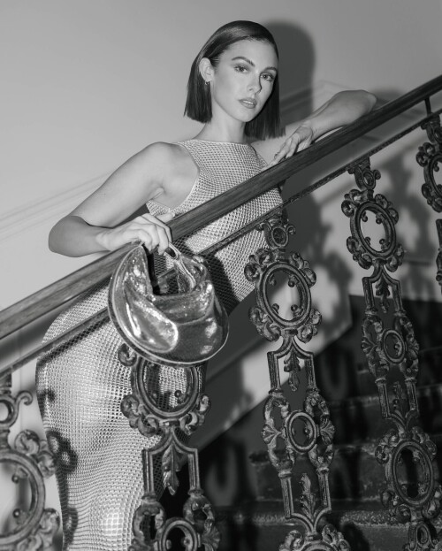 430017943 937049178056593 585854558066472425 n4e4b966bd20e2019