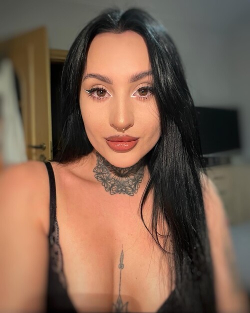 4326518006bb4c2c86ebca823