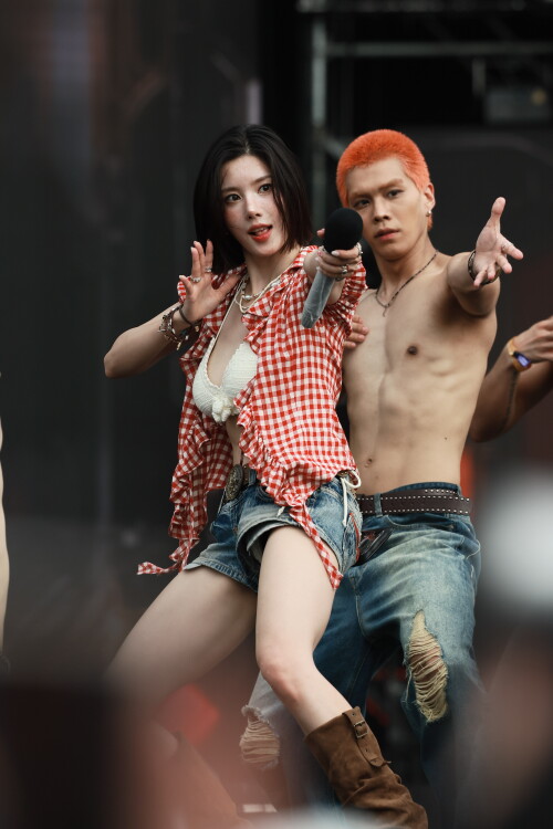 4351f665c8db23b14929