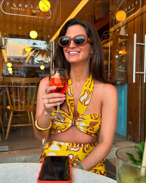 43963897610028e9932f4e7e2