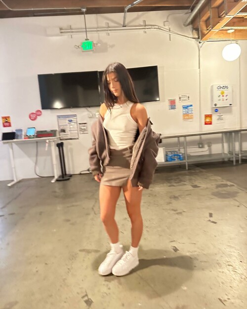 43A96607 8DAB 4766 8120 C9221D17CFC3