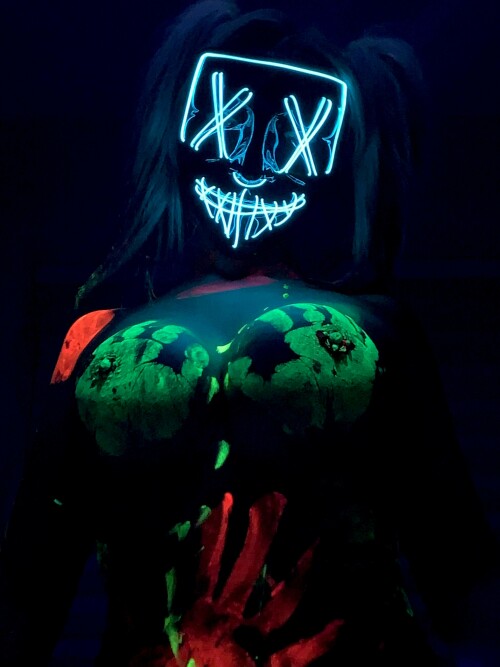 442F4611 C489 4FC5 8CD6 1FF3B8DD453E