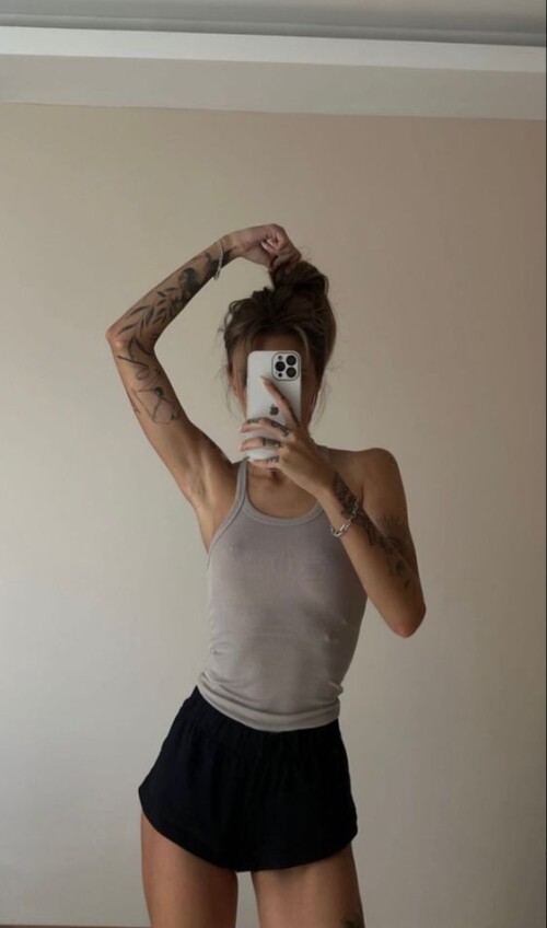 44cbb8f1a3ee299ebcf587f4840ba5e3579384e590ea085f