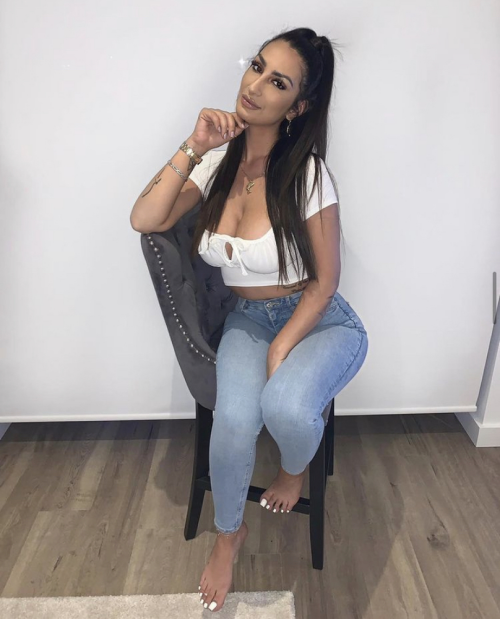 46144D8F-35B9-4600-B1A1-BC7E232BA0F6