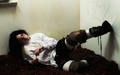 463439643 be105672cc74e76857c4a