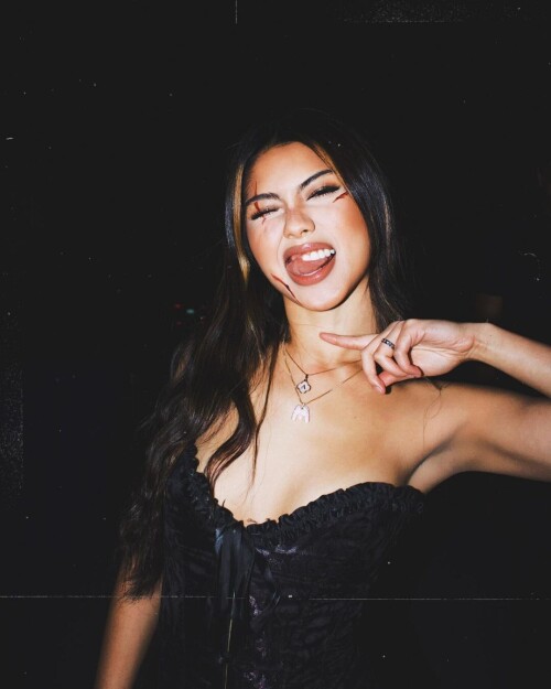 465311915 18365123917117759 5031559557493762112 nc0a37b5e6b2d4bd8