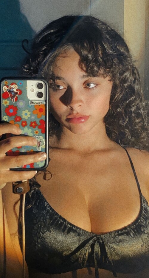 467C6071 13DE 4B48 B427 7C1021DCDC61d1b2b65a7446fe05