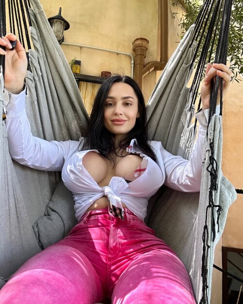 469092694 1771867550254740 2022497014267542145 nfc8120b542a9cedb