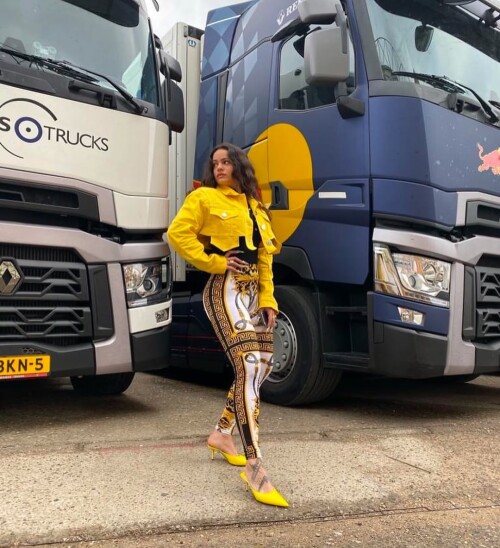 469505830 591128106796920 6527353413021658059 n2d8785ecd7b4dd6f