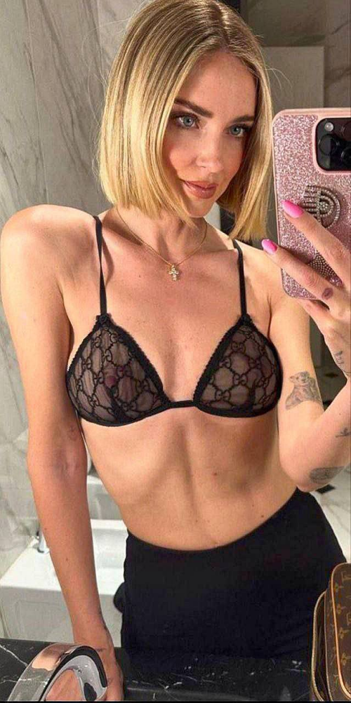 470200454_cf192129d517a37a8faafc