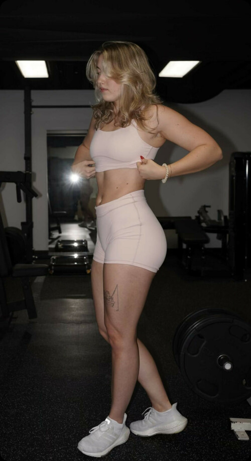 475E81F8 8D4F 436A 8C87 A49A7ADF87A4