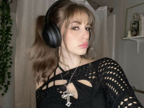 47C05C47 EC0D 4720 96B4 DD9BF2810F13