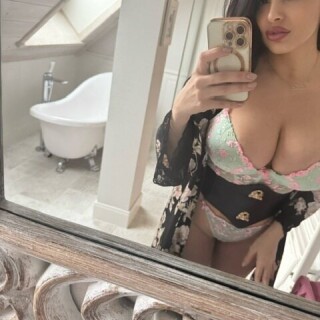 480x640_6dee67679e49d58f76b3c3e689ae2671e3825fd36bc36d67