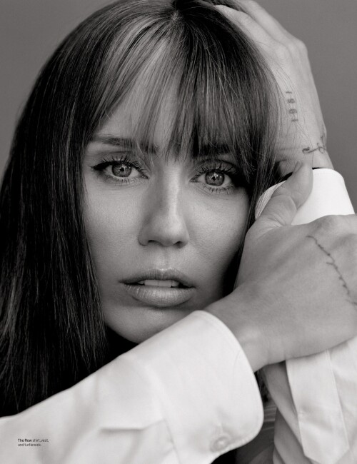 483780325 miley cyrus 84dcc0da219b2d1a0