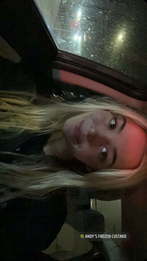 48591501 2820 4DD6 B9DB CC1DC07B707A