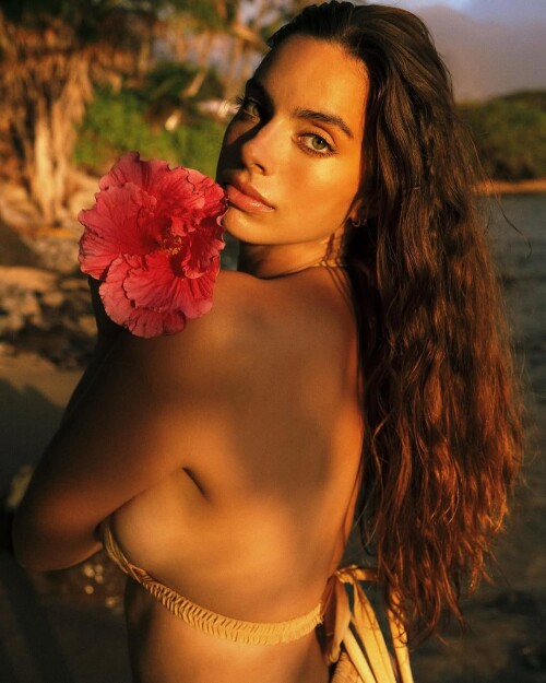 489948960 18499542307007744 4528717178171456725 n9e7900a272b9f301